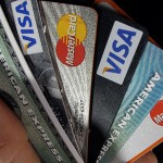 どのクレジットカードを選択すべきか？